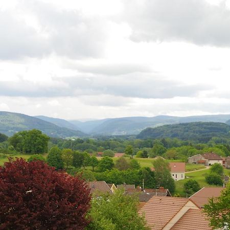 Gite Mentrel Champ-le-Duc Buitenkant foto
